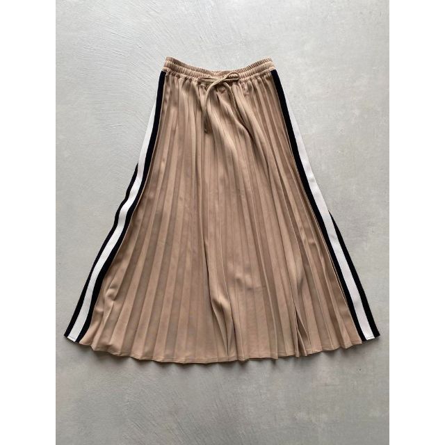BRAHMIN(ブラーミン)の《BRAHMIN》ブラーミン サイドラインプリーツスカート (f652) レディースのスカート(ロングスカート)の商品写真