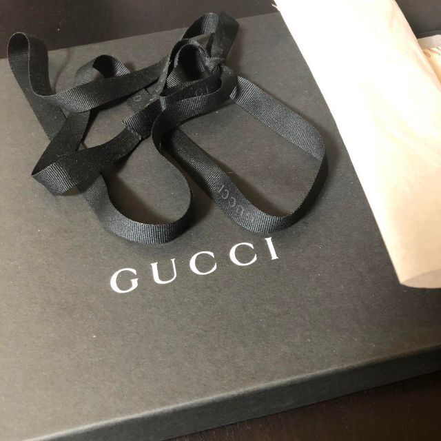 グッチ ポケットスクエアー コットン100% イタリア製 GUCCI グッチ ポケットスクエアー コットン100% イタリア製 GUCCI