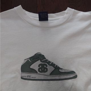 ステューシー(STUSSY)のSTUSSY　スニーカー　ロンT　長袖　Ｌ　MADE IN USA(Tシャツ/カットソー(七分/長袖))