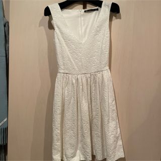 ザラ(ZARA)のザラ　レース　ワンピース(ひざ丈ワンピース)