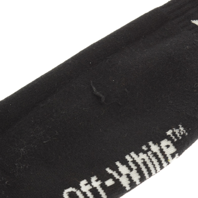 OFF-WHITE(オフホワイト)のOFF-WHITE オフホワイト DIAG SOCKS ダイアゴナルソックス 靴下 ブラック OMRA001E191200281001 メンズのアクセサリー(その他)の商品写真