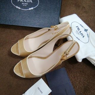 プラダ(PRADA)のPRADA　プラダ　サンダル　オープントゥ　ベージュ(サンダル)