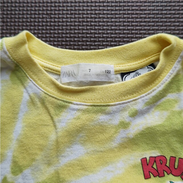 ZARA KIDS(ザラキッズ)のザラキッズ シンプソンズ 半袖Tシャツ 120cm キッズ/ベビー/マタニティのキッズ服男の子用(90cm~)(Tシャツ/カットソー)の商品写真