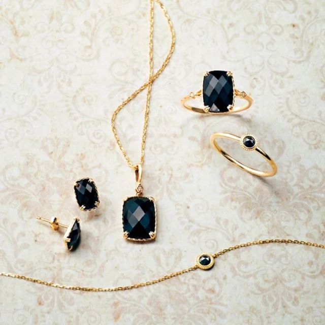 新作入荷!! agete ブラックカルセドニーネックレスチャーム