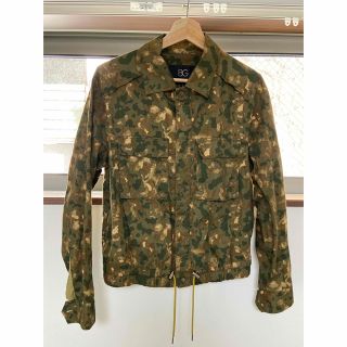 コムサメン(COMME CA MEN)の【美品】BG ジャケット ミリタリー ブルゾン カモフラ柄 S(ミリタリージャケット)