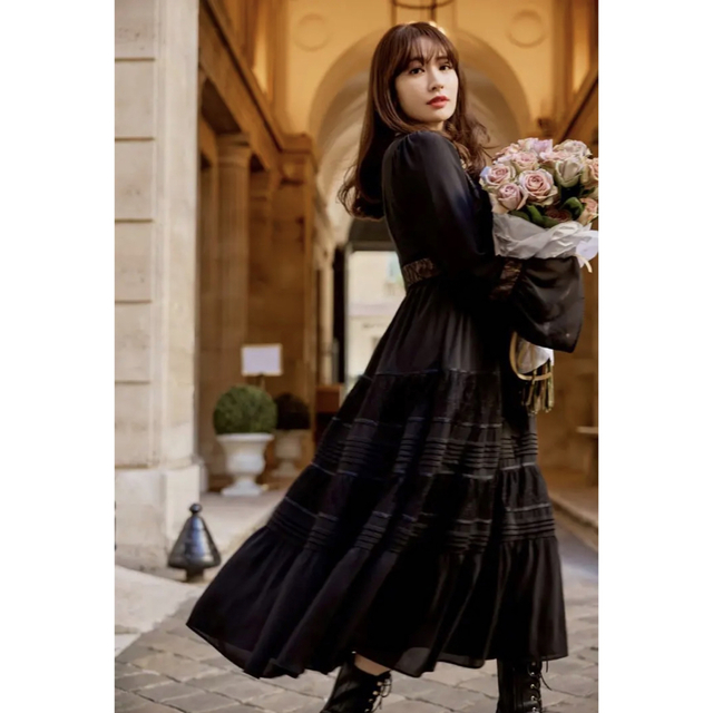herlipto Social Lace Trimmed Dress | フリマアプリ ラクマ