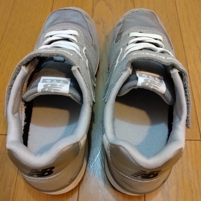 New Balance(ニューバランス)のnew balanceニューバランス　YV996 22.5cmジュニア キッズ/ベビー/マタニティのキッズ靴/シューズ(15cm~)(スニーカー)の商品写真