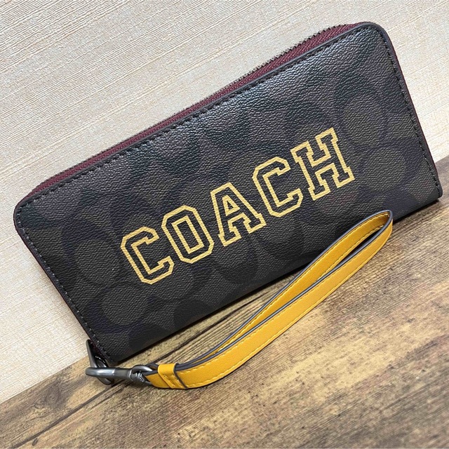 新品 COACH コーチ CB856 シグネチャー ロゴ 長財布 リストレット