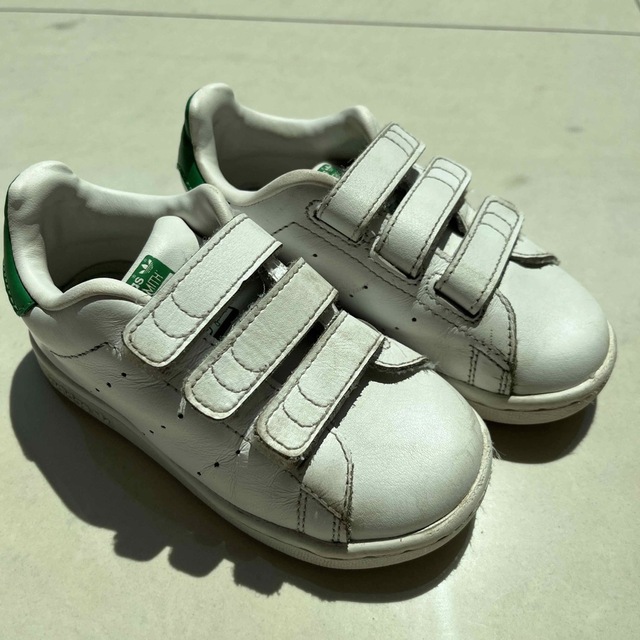 STANSMITH（adidas）(スタンスミス)のアディダス＊スタンスミス＊グリーン＊15㎝ キッズ/ベビー/マタニティのキッズ靴/シューズ(15cm~)(スニーカー)の商品写真