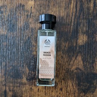 ザボディショップ(THE BODY SHOP)のザ　ボディショップ　ブロンズパッション(香水(女性用))