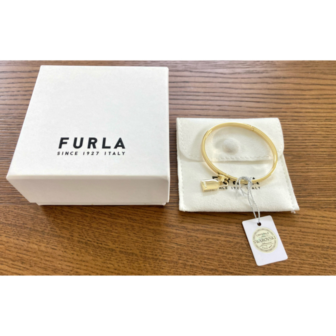 Furla(フルラ)のFURLA フルラ ブレスレット MOON ARCH ムーンアーチ 新品未使用 レディースのアクセサリー(ブレスレット/バングル)の商品写真