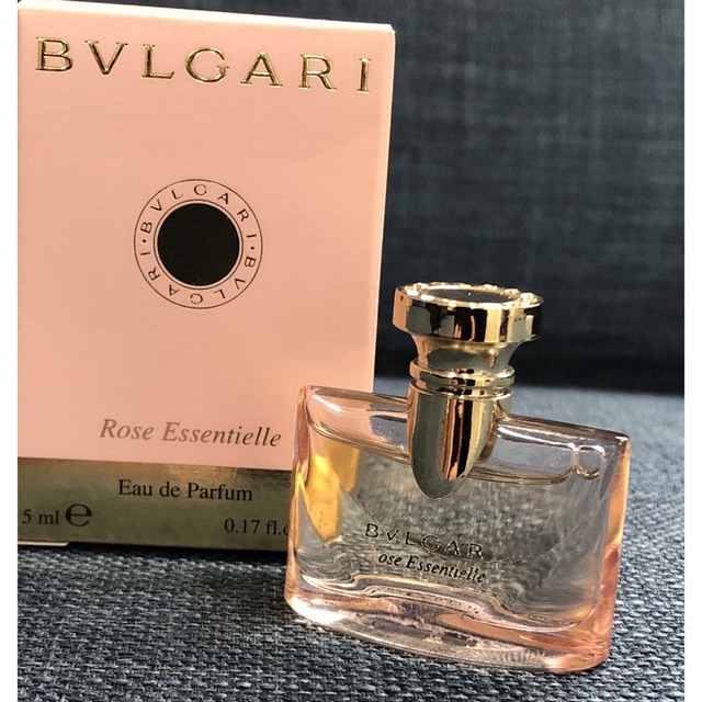 BVLGARI(ブルガリ)の【ブルガリ】 ローズ エッセンシャル ロゼ　EDＴ.SP. 5ml コスメ/美容の香水(香水(女性用))の商品写真