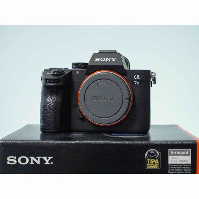 SONYSONY デジタル一眼カメラ α7 III ILCE-7M3 レンズセット