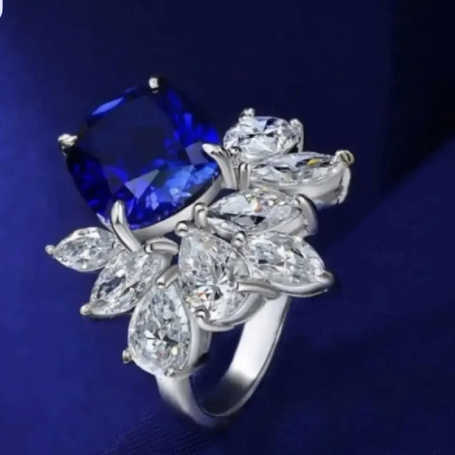 人工 ブルーサファイア　ダイヤモンド　リング レディースのアクセサリー(リング(指輪))の商品写真