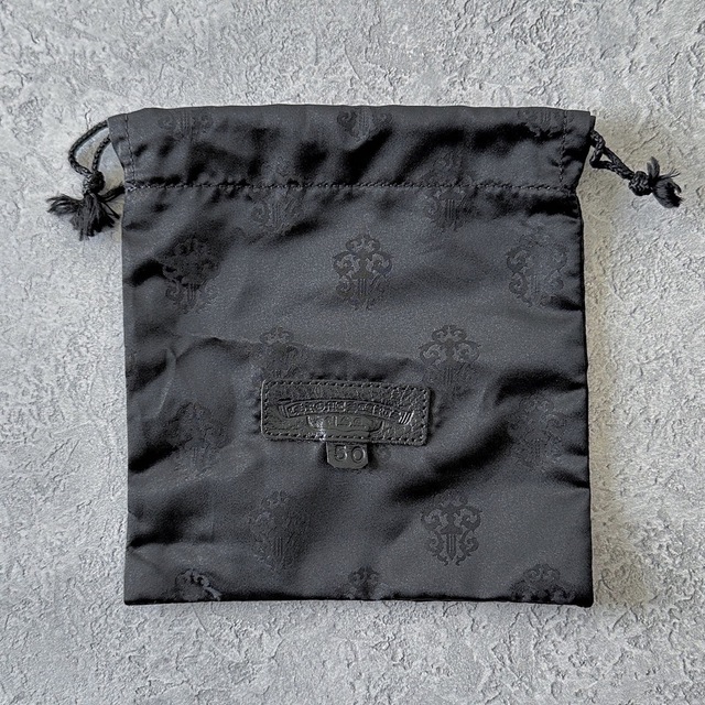 クロムハーツ ナイロンポーチ クロス ダガー バッグ ロゴ 巾着 袋 付属品 | フリマアプリ ラクマ