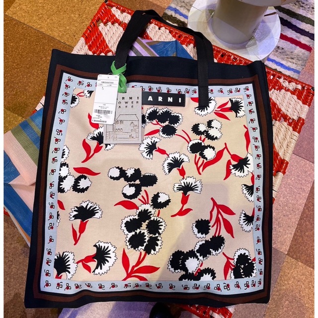 Marni - 【新品タグ付き】マルニマーケット バンダナトート 限定