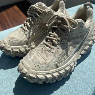 バレンシアガ(Balenciaga)のバレンシアガ　スニーカー(スニーカー)