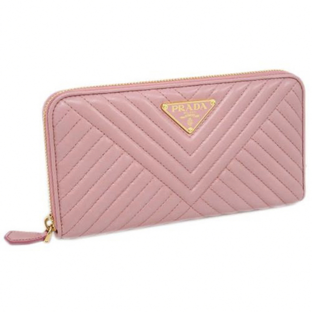 PRADA(プラダ)のプラダ　長財布　キルティング　ピンク レディースのファッション小物(財布)の商品写真