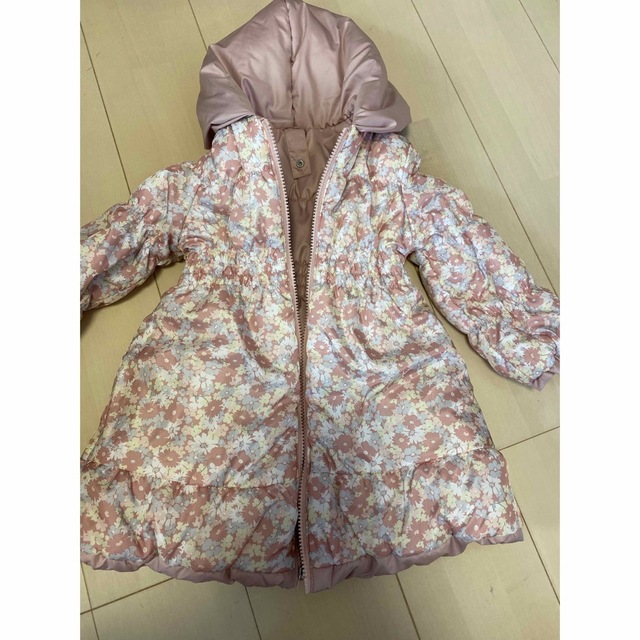 anyFAM(エニィファム)のanyfam ダウン　コート　ジャケット　キッズ　女の子　100cm キッズ/ベビー/マタニティのキッズ服女の子用(90cm~)(ジャケット/上着)の商品写真