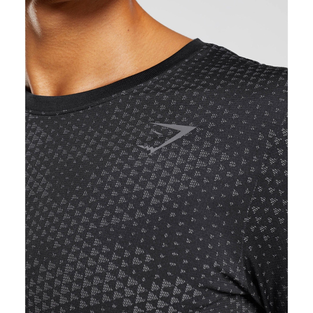 UNDER ARMOUR(アンダーアーマー)のGymshark  長袖　ブラック メンズのトップス(Tシャツ/カットソー(七分/長袖))の商品写真