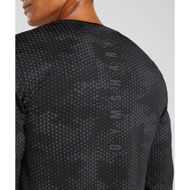 UNDER ARMOUR(アンダーアーマー)のGymshark  長袖　ブラック メンズのトップス(Tシャツ/カットソー(七分/長袖))の商品写真