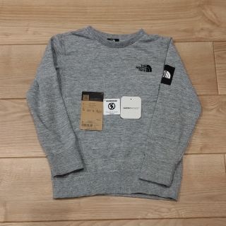 ザノースフェイス(THE NORTH FACE)のTHE NORTH FACE  スクエアロゴクルー　140(Tシャツ/カットソー)