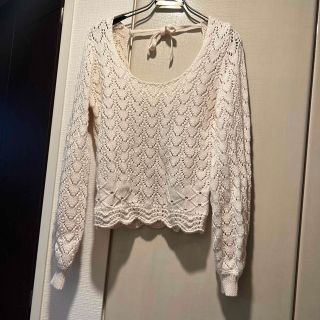 エイチアンドエム(H&M)のクロシェ　リボン　カットアウト(Tシャツ(長袖/七分))