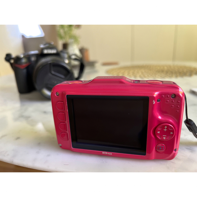 Nikon 水中カメラ　1回使用 スマホ/家電/カメラのカメラ(コンパクトデジタルカメラ)の商品写真