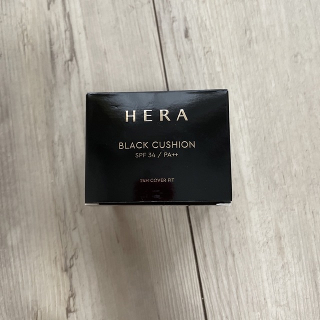 新品　HERA ヘラ ブラッククッションファンデ　21N1