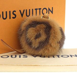 【本物保証】 箱・布袋付 新品同様 ルイヴィトン LOUIS VUITTON モノグラム ビジューサック モノグラミンク ファー キーホルダー  M00543