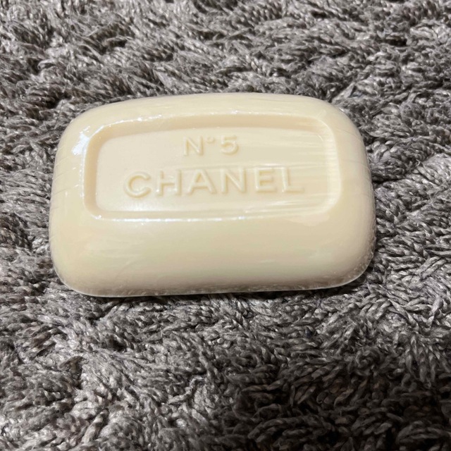 CHANEL シャネル　石けん　N°5 サヴォン コスメ/美容のボディケア(ボディソープ/石鹸)の商品写真