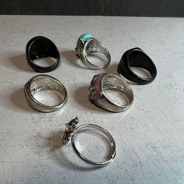 GMI 23号 ビンテージ 金　シルバー　カラフル シンプル　派手 指輪　リング メンズのアクセサリー(リング(指輪))の商品写真