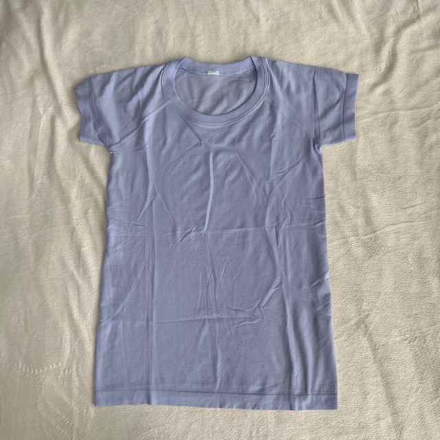 lululemon(ルルレモン)のLululemon Swiftly Tech Short Sleeve 2.0 レディースのトップス(Tシャツ(半袖/袖なし))の商品写真