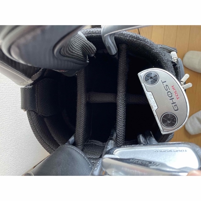 TaylorMade(テーラーメイド)のテーラーメイド　キャディバッグ チケットのスポーツ(ゴルフ)の商品写真