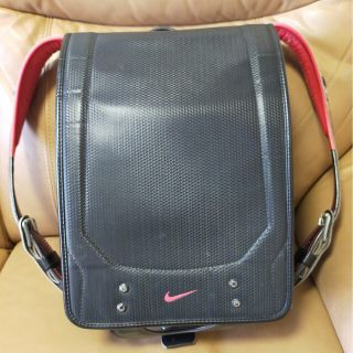 本日限定セール中【美品】NIKE ランドセル ブラック 黒 レッド 赤 ナイキ