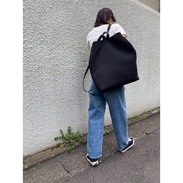 BLACK by moussy - 新品 ブラックバイマウジー リュックの通販 by まー BLACK by moussy - 新品 ブラックバイマウジー リュックの通販 by まー