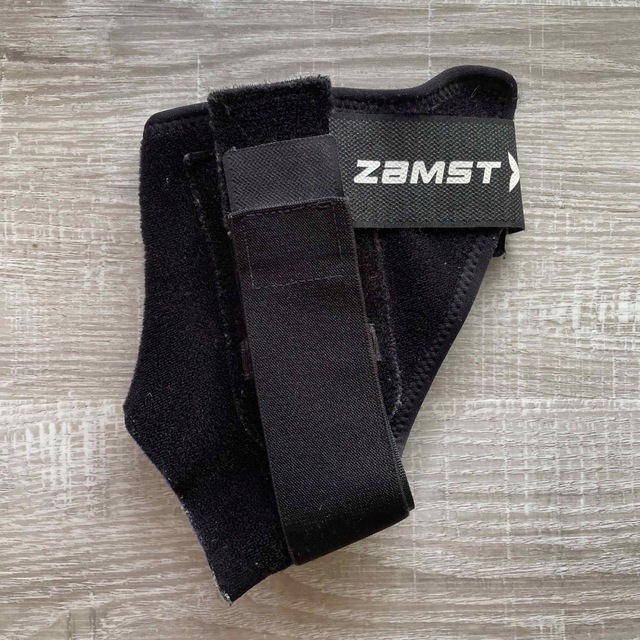 ZAMST(ザムスト)のZAMST サポーター【中古】左足首用Sサイズ スポーツ/アウトドアのトレーニング/エクササイズ(トレーニング用品)の商品写真