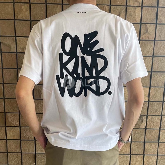 sacai  サカイ  Eric Haze ONEKINDWORD  Tシャツ