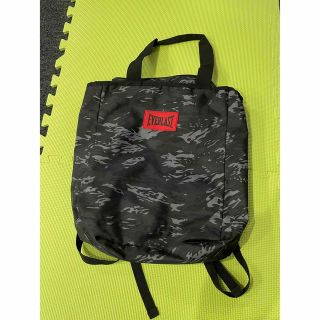 エバーラスト(EVERLAST)のEVER LAST 迷彩2way bag新品未使用(その他)