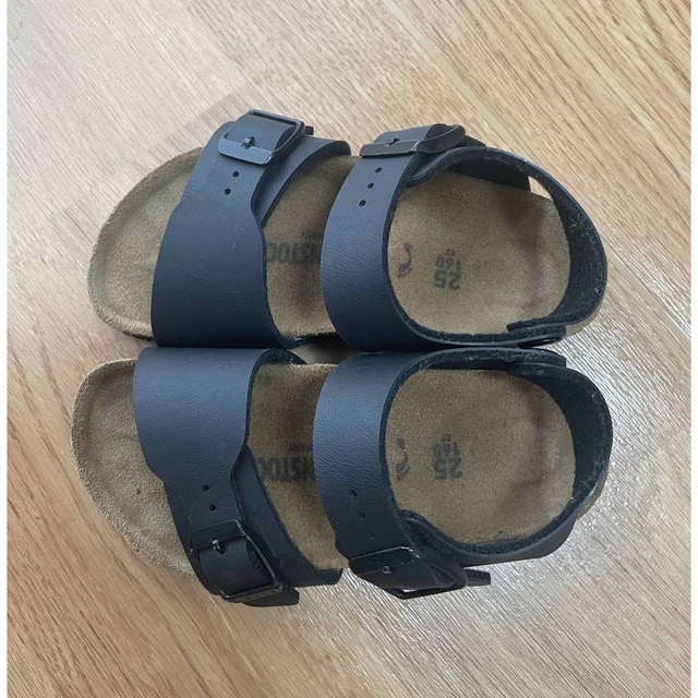 BIRKENSTOCK(ビルケンシュトック)のビルケンシュトックBIRKENSTOCKkidsサンダル16keen teva キッズ/ベビー/マタニティのキッズ靴/シューズ(15cm~)(サンダル)の商品写真