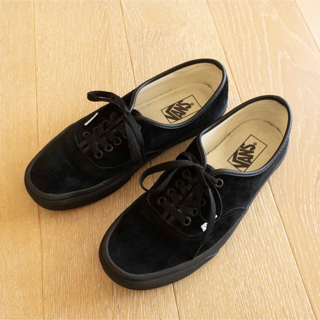 AUTHENTIC（VANS）(オーセンティック)のvans オーセンティック ピッグスエード authentic 26 メンズの靴/シューズ(スニーカー)の商品写真