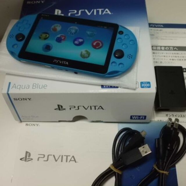 PlayStation Vita(プレイステーションヴィータ)のPSVITA PCH-2000 Aqua Blue エンタメ/ホビーのゲームソフト/ゲーム機本体(携帯用ゲーム機本体)の商品写真