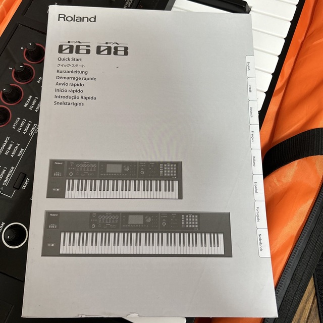 Roland(ローランド)のRoland FA06 キーボード 楽器の鍵盤楽器(キーボード/シンセサイザー)の商品写真