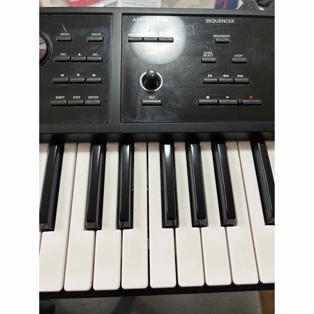 Roland(ローランド)のRoland FA06 キーボード 楽器の鍵盤楽器(キーボード/シンセサイザー)の商品写真