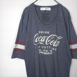 コカコーラ(コカ・コーラ)のコカ・コーラ　Uネック　5分袖Tシャツ　英字プリント　企業ロゴ　グレー(Tシャツ/カットソー(半袖/袖なし))