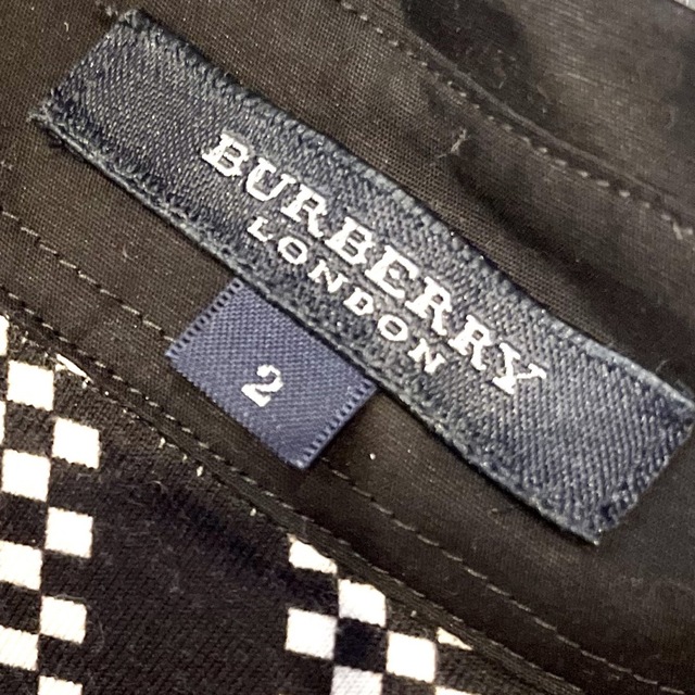 BURBERRY(バーバリー)のバーバリーロンドン　トップス レディースのトップス(Tシャツ(半袖/袖なし))の商品写真