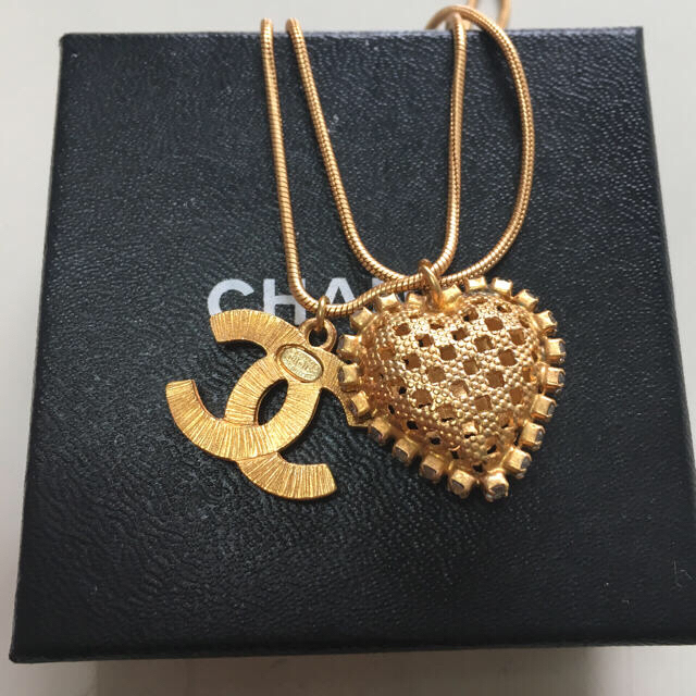 CHANEL(シャネル)の正規品 CHANEL ブレスレット レディースのアクセサリー(ブレスレット/バングル)の商品写真