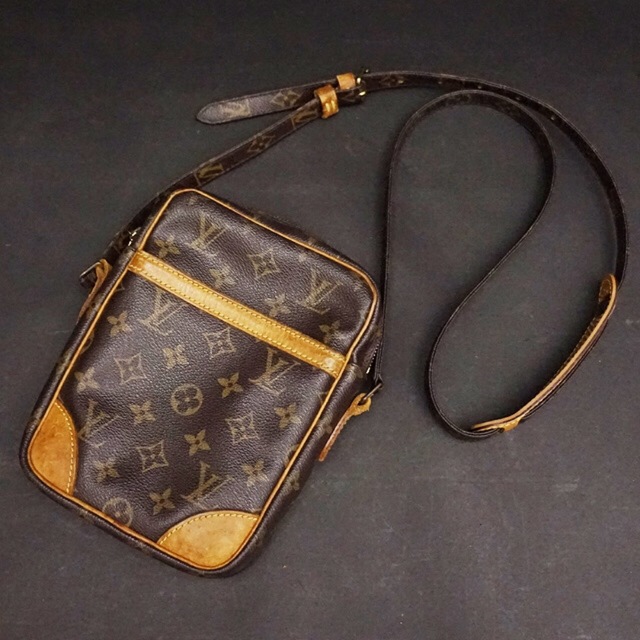 LOUIS VUITTON(ルイヴィトン)のLOUIS VUITTON ルイヴィトン ショルダーバッグ レディース ダヌーブ レディースのバッグ(ショルダーバッグ)の商品写真