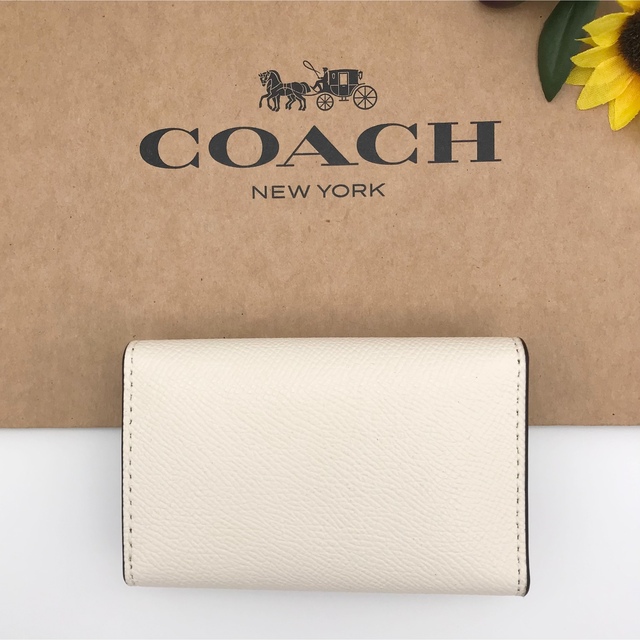 COACH 大人気！！ ファイブリング キーケース チョーク ホワイト 新品 1