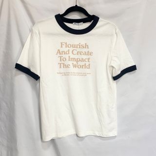 ザラ(ZARA)のタグ付き新品未使用品◎ZARA Tシャツ　ホワイト　Sサイズ　ザラ(Tシャツ(半袖/袖なし))